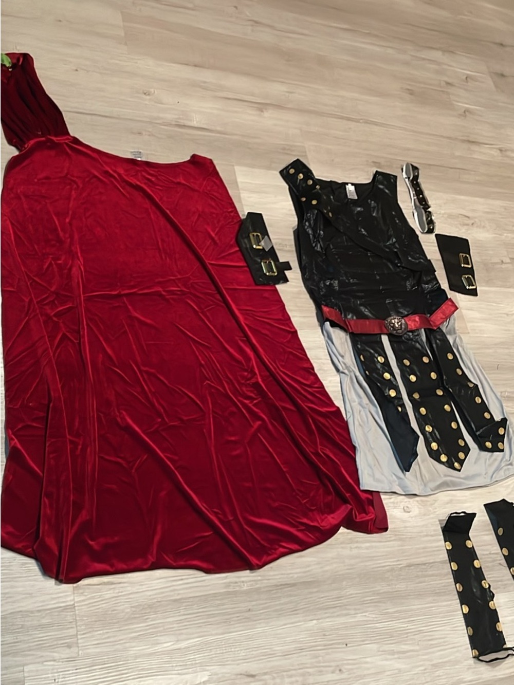 Mens Roman Warrior Costume with Red Cape